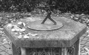 Figure 9: Horizontal sundial in Prebend Gardens