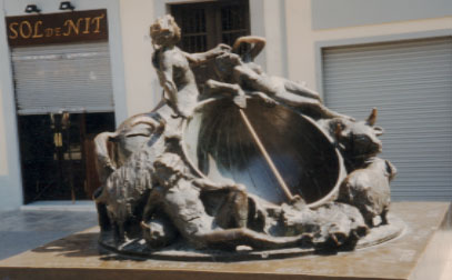 Sundial Trail of Barcelona - Plaça del Sol scaphe dial  